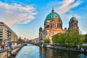 Berlin: Self-Guided Audio Tour on Your Phone