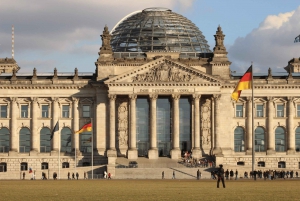 Berlin: Selbstgeführter Rundgang Zweiter Weltkrieg & Kalter Krieg