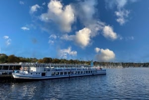 Berlin: Seven Lakes Tour from Berlin's Wannsee