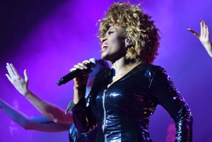 Berlin: 'Simply The Best' Ticket
