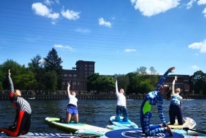 Berlin: Stand Up Paddling and Yoga on the Spree