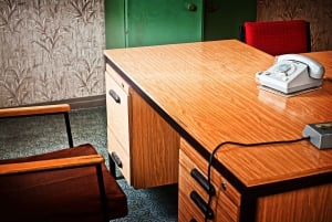 Berlin: Stasi Museum Private Guided Tour with Entry Ticket