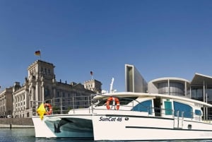 Berlim: cruzeiro de catamarã ao pôr do sol com guia de áudio