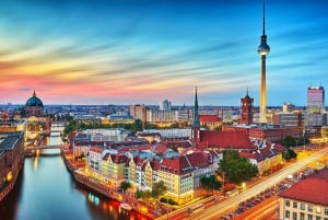 Berlin Tour by Car, Meal at Reichstag, Choc & Wine Tasting
