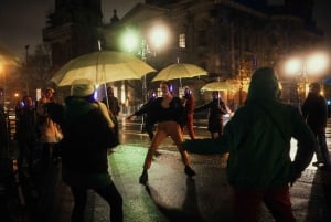 Berlin: Walk and Dance Silent Disco Tour with 80s / 90s
