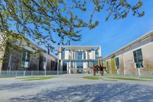 Berlin: Walking Tour of the Top 10 Sightseeing Attractions