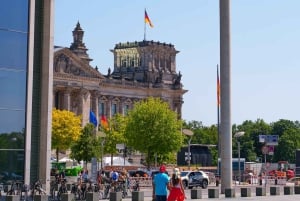 Berlin: Walking Tour of the Top 10 Sightseeing Attractions
