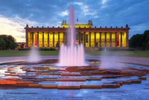 Berlin: Walking Tour of the Top 10 Sightseeing Attractions