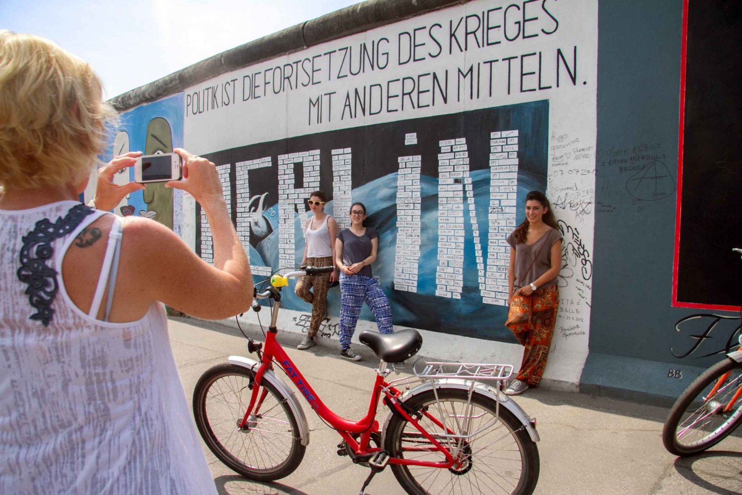 Excursão de bicicleta pelo Muro de Berlim e Guerra Fria