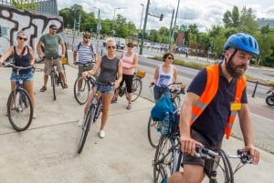 Berlin : Visite guidée à vélo de l'histoire de l'ère de la guerre froide