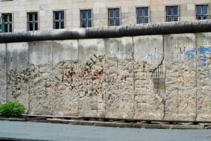 Berlin Wall - East and West Berlin Private Walking Tour