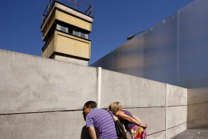 Berlin Wall: Fates, Heroes, and Love Stories Walking Tour