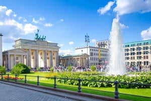 Bike Tour of Berlin Top Attractions with Private Guide