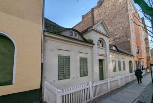 Charlottenburg: 2-Hour City Walking Tour