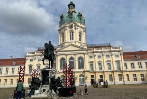 Charlottenburgs slott med utflykt till Potsdam