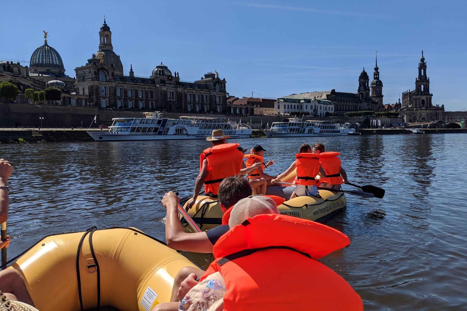 Dresden: Bootstour mit dem Schlauchboot Loschwitz - Radebeul