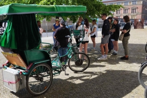 (E) Wycieczka rowerowa dla osób niebędących rowerzystami Riksza jest dostępna ze wspólnym przewodnikiem