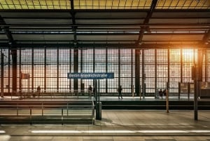 Berlín Este: recorrido a pie por la ciudad de las sombras