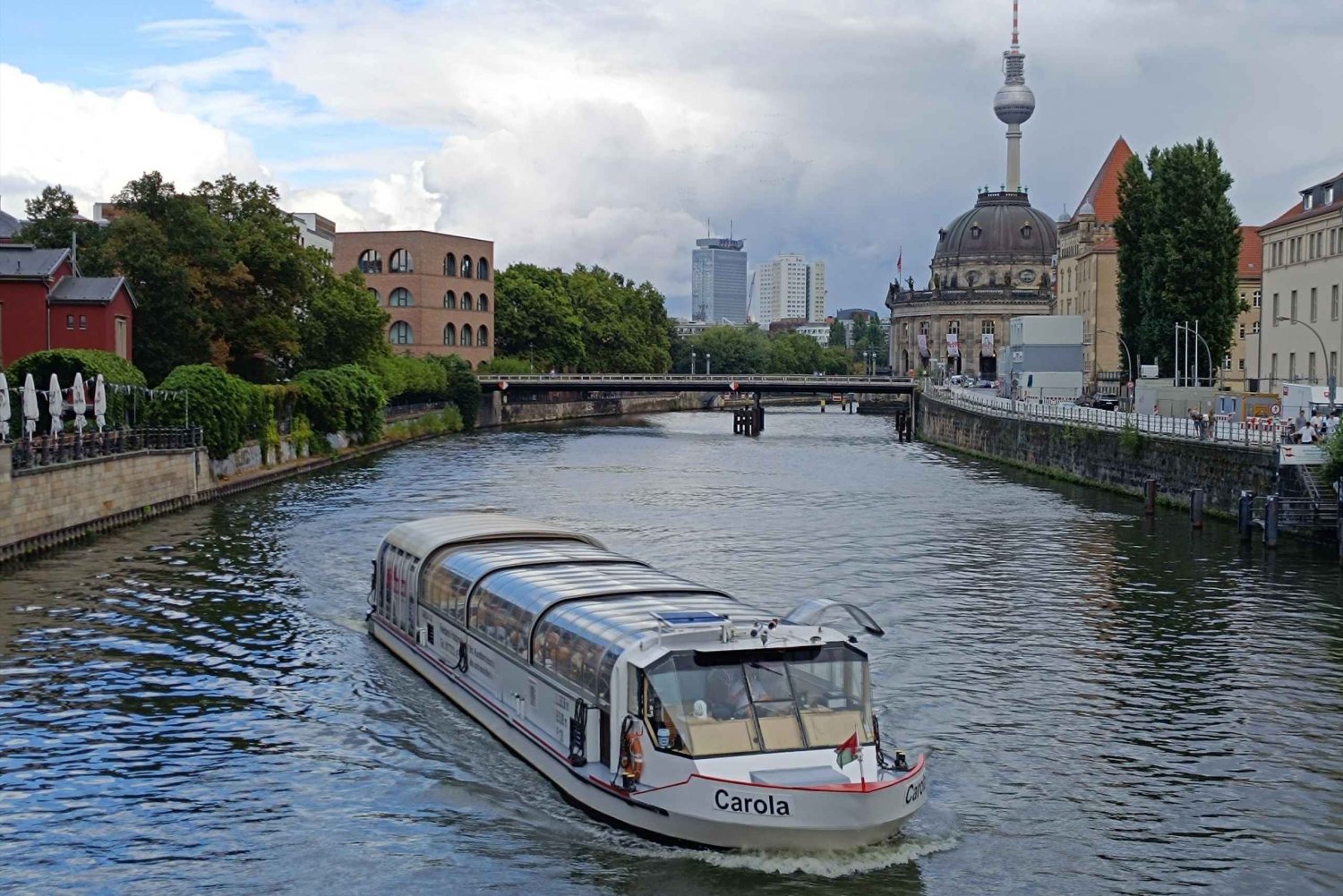 Berlin: 1-stündige elektrische Flussfahrt