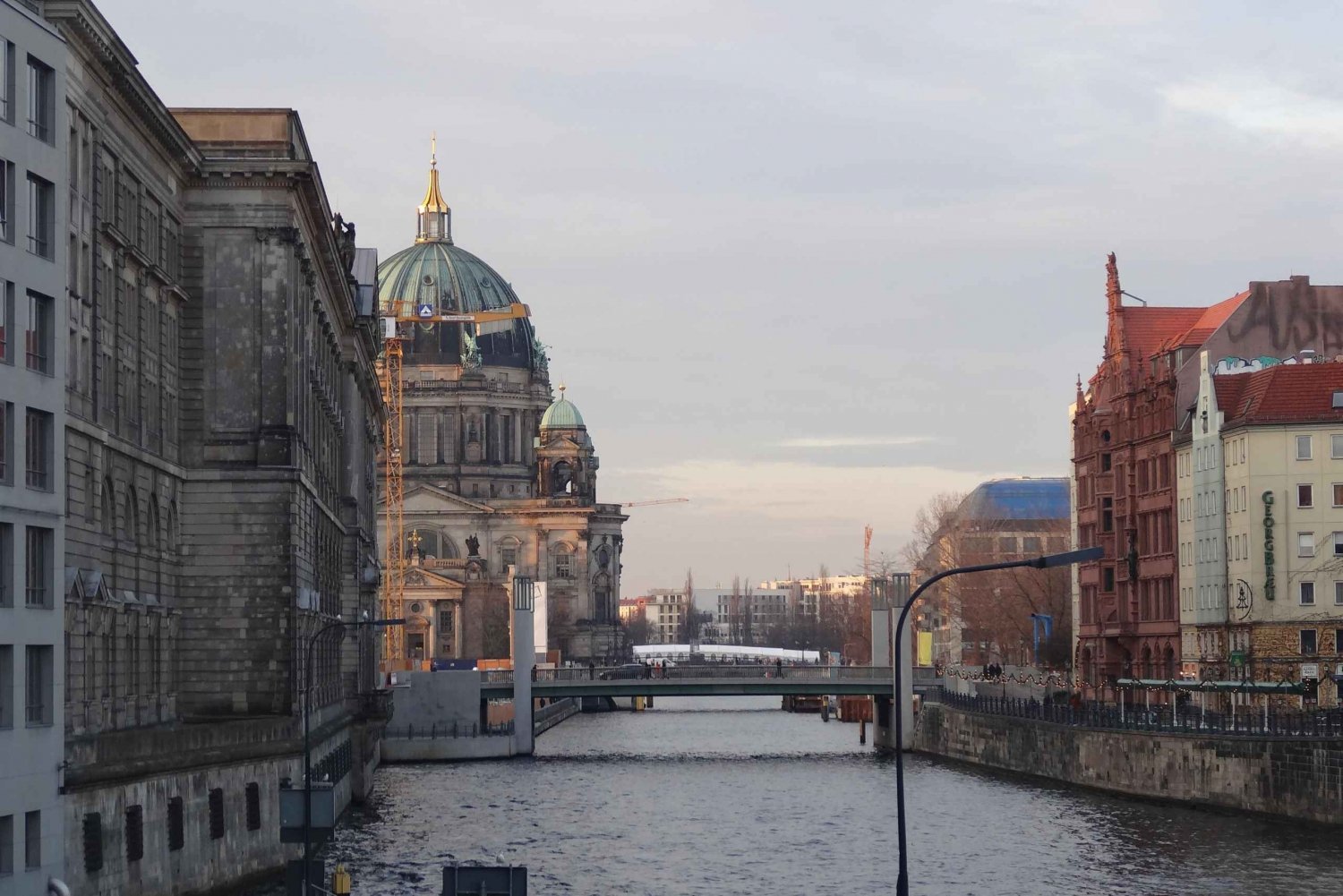 Essential Berlin Private Tour Landmarks Highlights & History