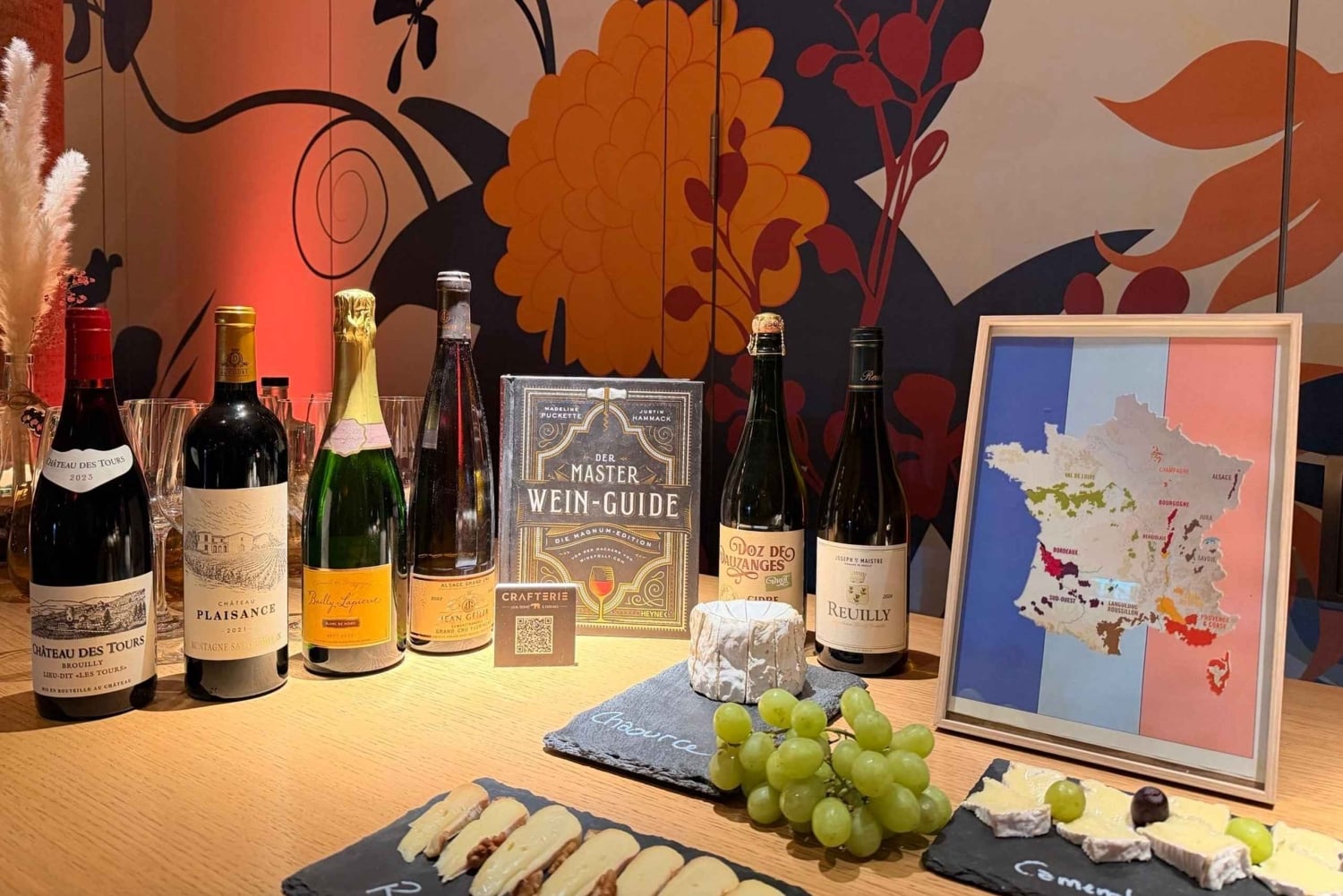 French Wine and Cheese Tasting with Guide in Berlin Mitte