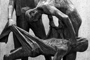 From Berlin: Sachsenhausen Concentration Camp Guided Tour