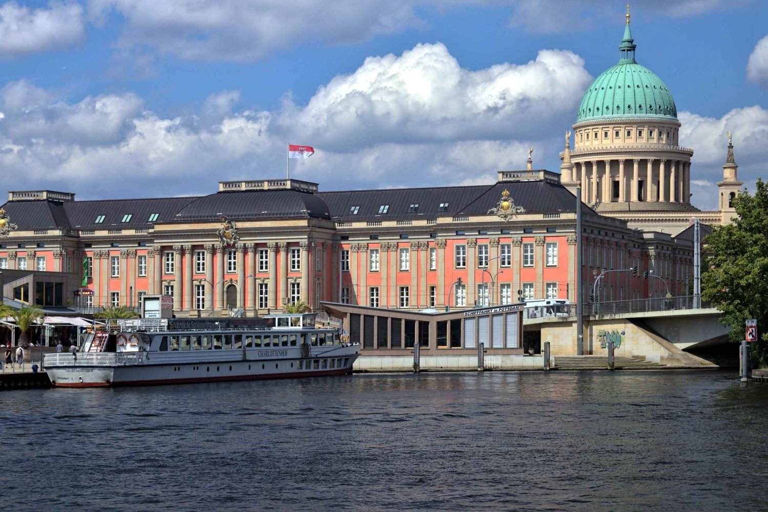 Vanuit Berlijn: Potsdam Luxueuze VIP Privé Halfdaagse Tour met een busje