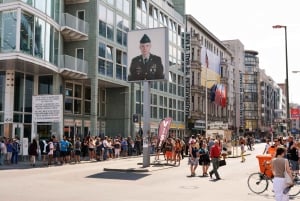 Berlin: Cold War History and Berlin Wall Guided Walking Tour