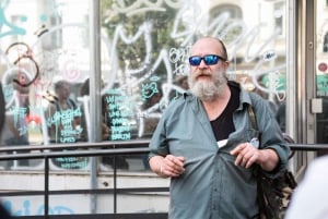 Homeless on chic streets: city tour in Berlin from personal experience