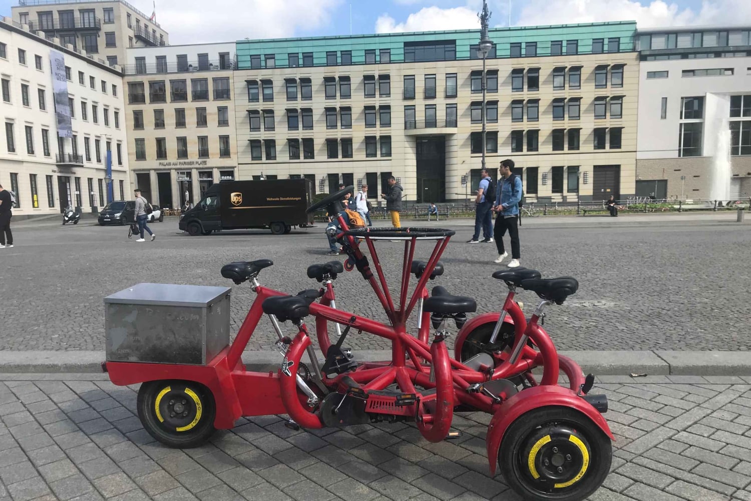 Jetbike Berlin fun bike beer bike