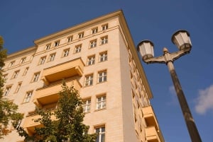 Пешеходная экскурсия по Карл-Маркс-Аллее: Социалистическая история Берлина