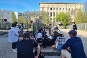 Att leva i skuggan av Berlins nattliv – en stadsvandring