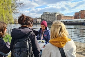 Att leva i skuggan av Berlins nattliv – en stadsvandring