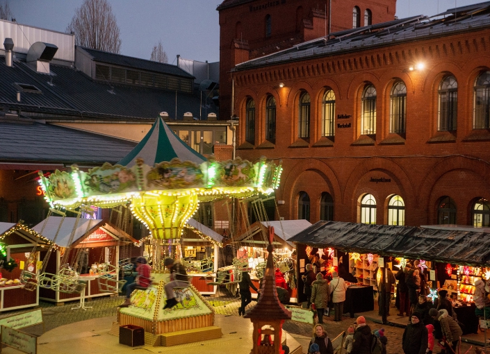 Lucia Christmas Market at the Kulturbrauerei