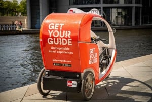 Triff Santa in Berlin: Glühwein und Sightseeing im E-Rikscha