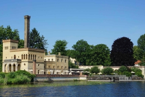 Potsdam: Yacht Cruise - Lakes of Berlin - Castles & Nature