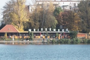 Privat: Undiscovered Berlin: Small Group Bicycle Tour