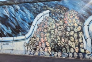 「Alternative Berlin Tours」プライベートツアー：壁画、グラフィティ、そしてスクワット