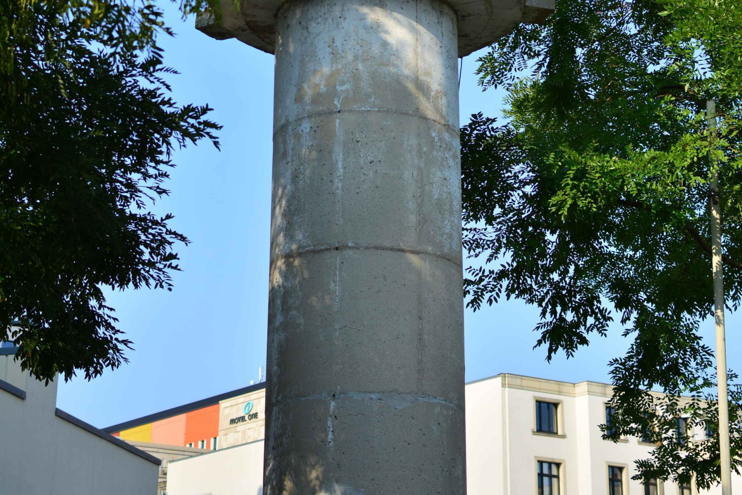 Privat rundtur bakom Berlinmuren och kalla krigets Berlin