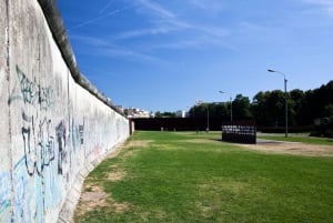 Yksityinen Berliinin muurin takana ja kylmän sodan aikainen Berliinin kierros