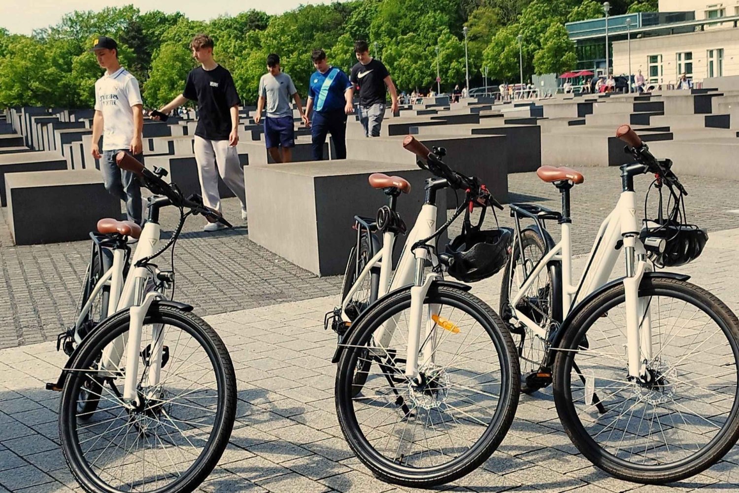 Yksityinen E-Bike Tour Berliinin kohokohdat Räätälöity jopa 10 henkilölle