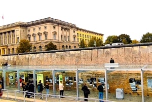 Private Minivan Tour Berlin Highlights Driver and Guide