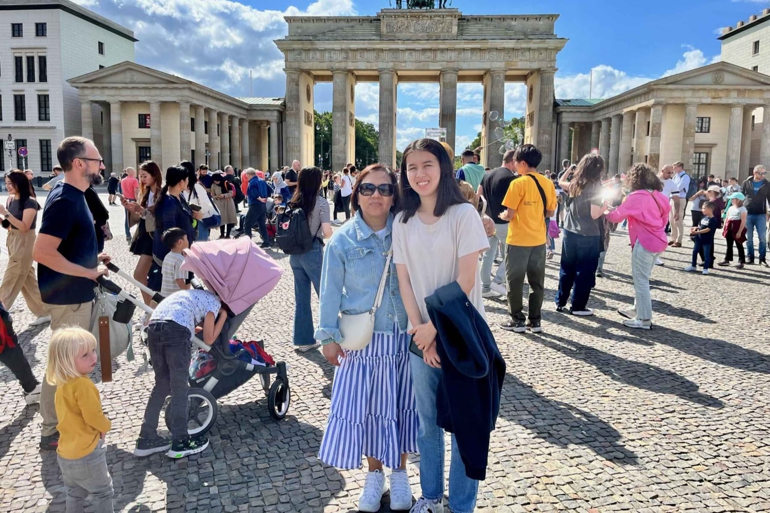 Private Taxi Tour durch Berlin Ost und West und den Kiez 4-6h