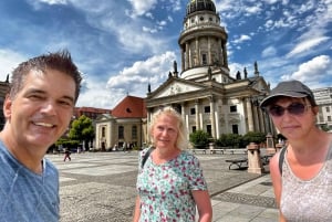 Private Taxi Tour durch Berlin Ost und West und den Kiez 4-6h