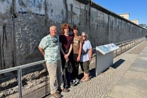 Private Taxi Tour through Berlin Extended & Relaxed ca 6-8h