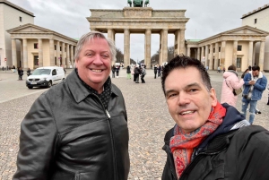 Privé Taxi Tour door Berlijn Uitgebreid & Ontspannen ca 6-8u