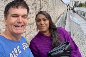 Privé Taxi Tour door Berlijn Uitgebreid & Ontspannen ca 6-8u