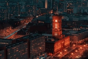 Jarmark bożonarodzeniowy RedTown Hall i piesza wycieczka po mieście z atrakcjami