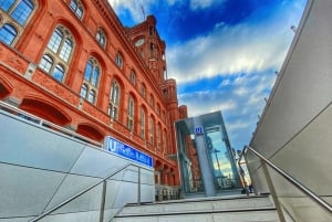 Jarmark bożonarodzeniowy RedTown Hall i piesza wycieczka po mieście z atrakcjami