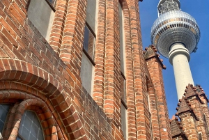 Visite de la ville médiévale de Berlin par les bâtards grossiers